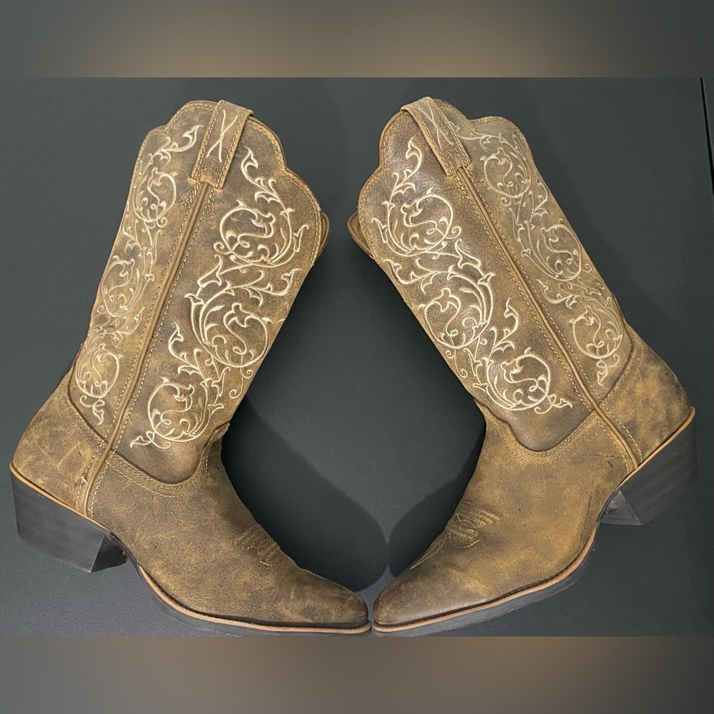 Twisted X Tan Heeled Boots - Picture 10 of 15